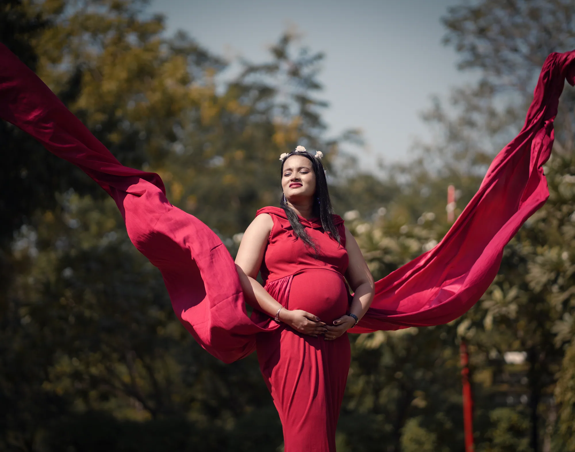Premium Indoor maternity photography